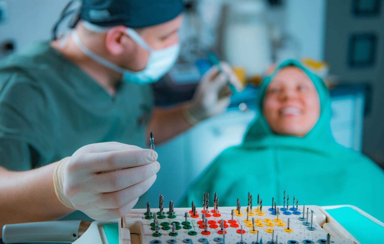 Dentist with tool for the installation dental implants
